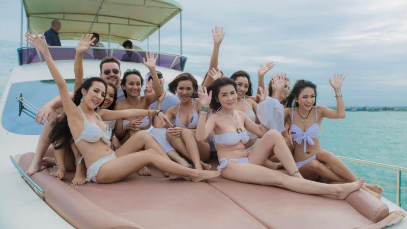 Bangkok Party Yacht